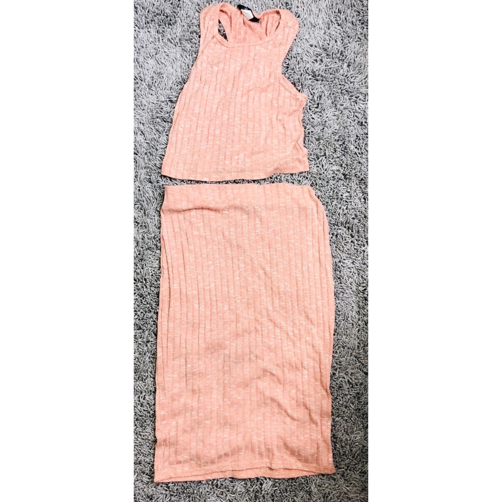 2 piece shirt and crop top